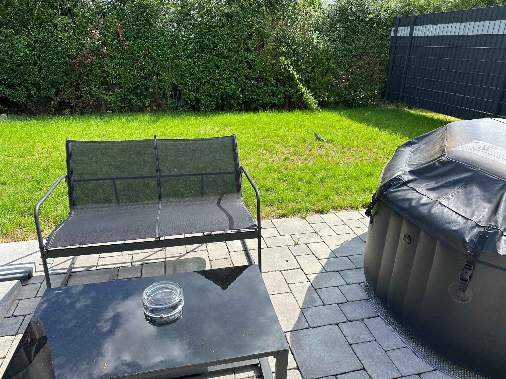 Traumhafte Haushaelfte Mit Kamin, Garten & Whirlpool Daire Berlin Dış mekan fotoğraf